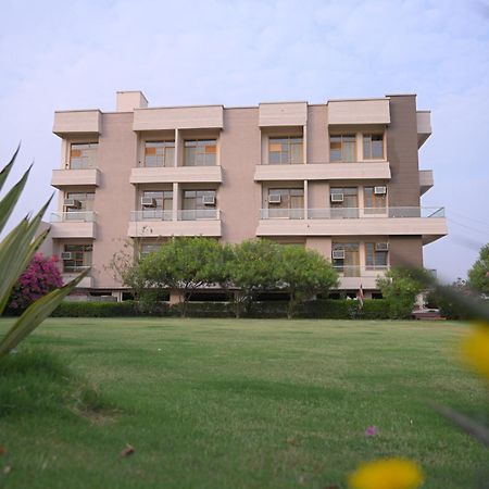 The Govindam Resort Vrindavan Ngoại thất bức ảnh