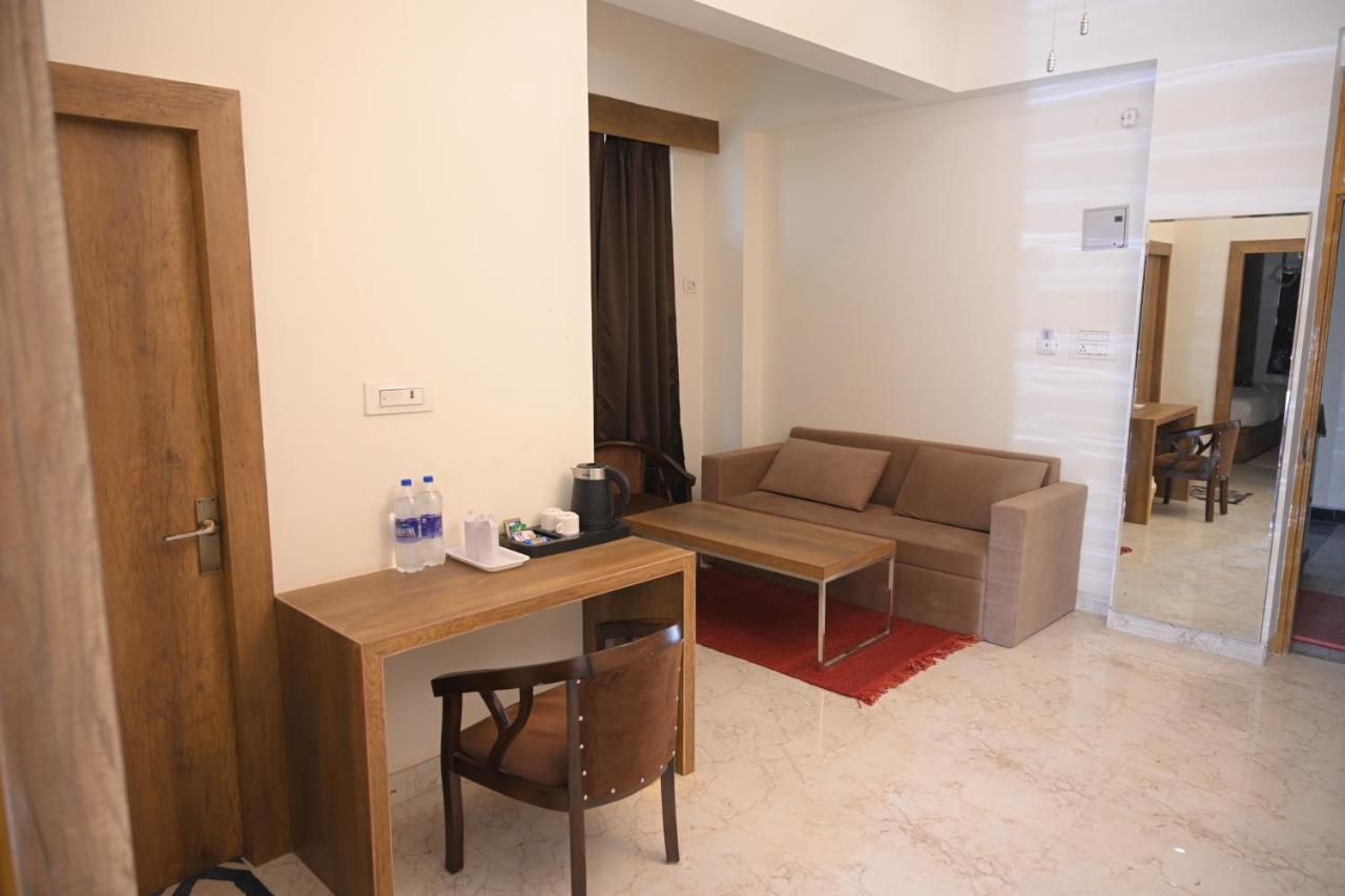The Govindam Resort Vrindavan Ngoại thất bức ảnh