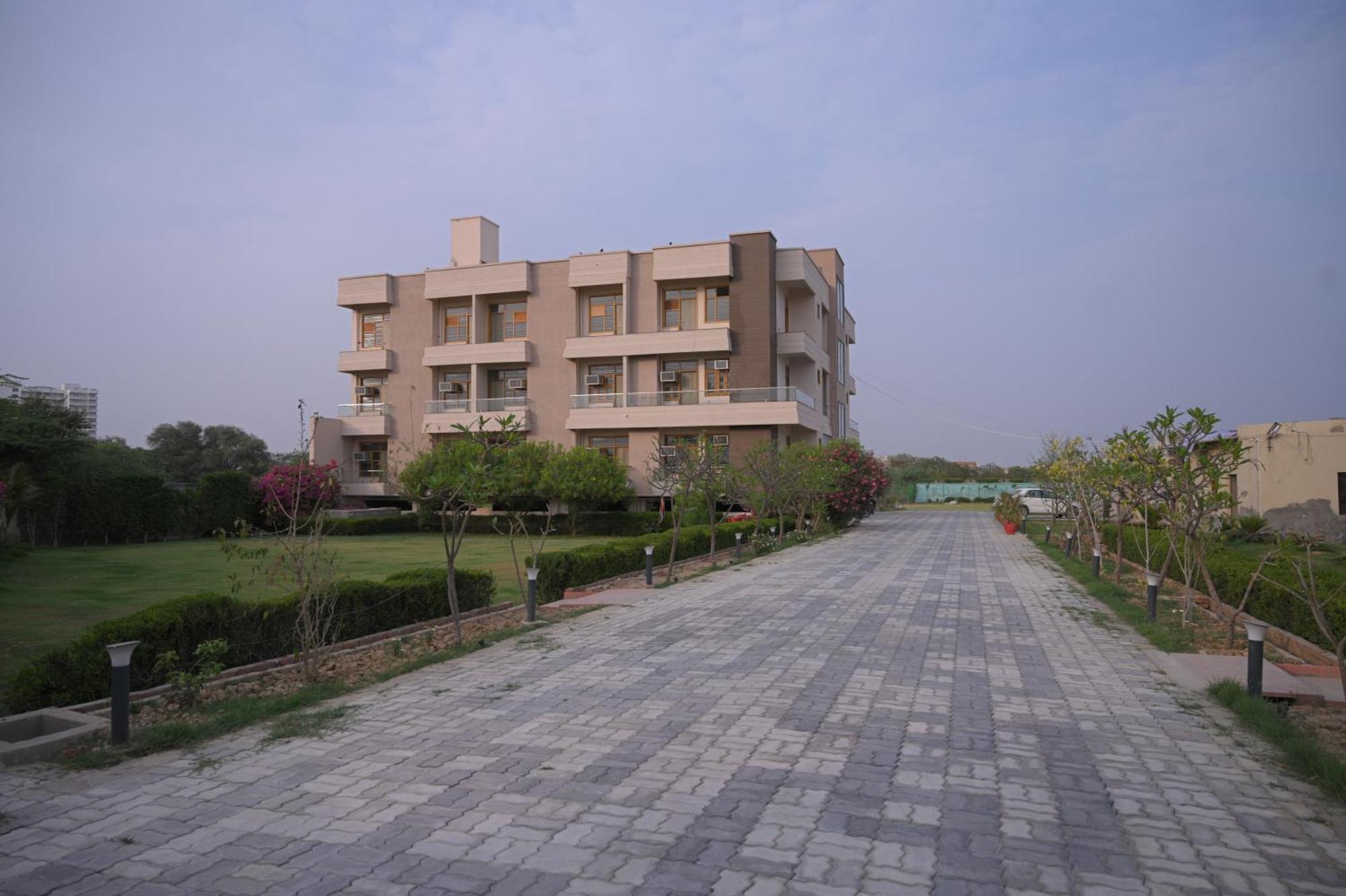 The Govindam Resort Vrindavan Ngoại thất bức ảnh